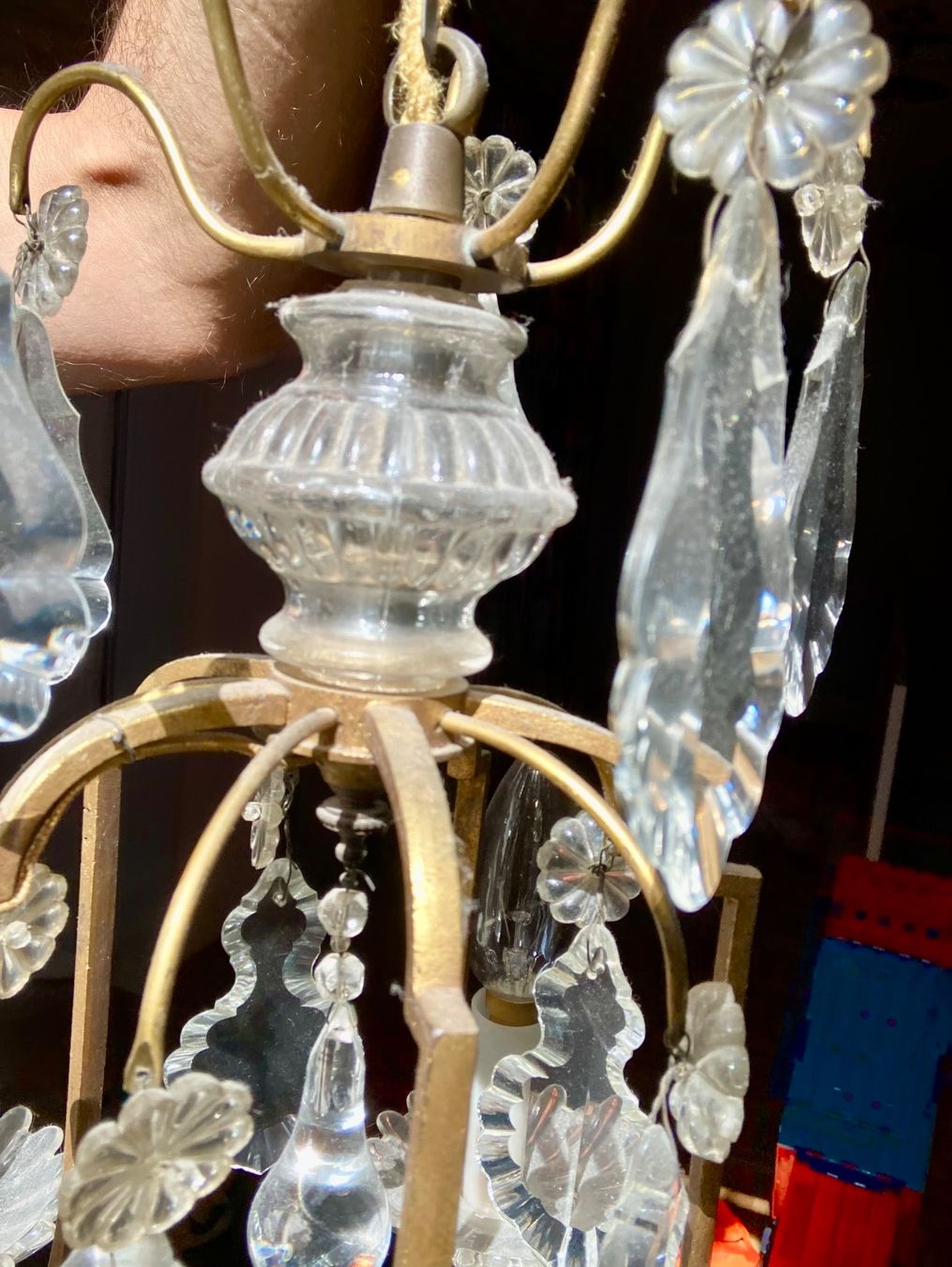 Kronleuchter & Deckenlampen: Kronleuchter mit Glasschmuck – Gebraucht aus Zürich von Himbaer 2