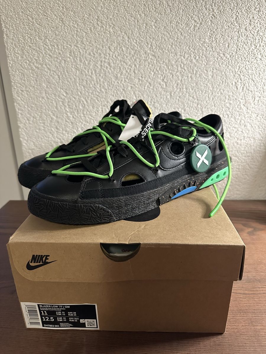 Off-White Scarpe da uomo: Nike Blazer Low 77 Off White - Taille 45 EU – Nuovo e nell'imballaggio originale da Matran venduto da Miraleo