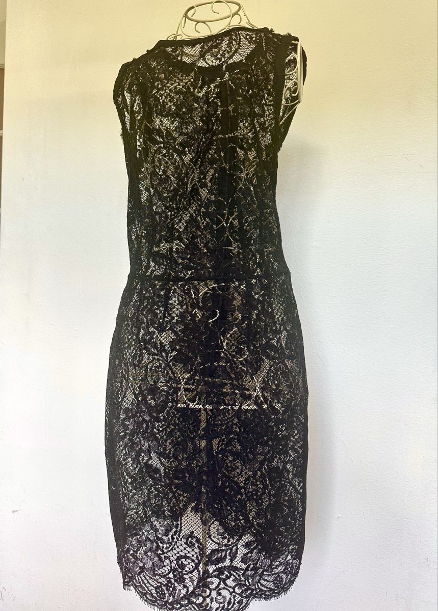 Dolce & Gabbana Vestiti: Kleid schwarz Spitze Grösse S neuwertig – Usato da Kilchberg ZH venduto da Suisse500 2