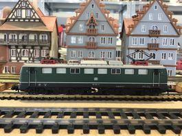 ARNOLD SPUR N Grüne Lokomotive 150 064-5