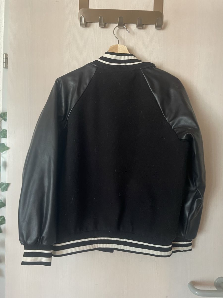 Bershka Giacche: Bershka College-Jacke – Usato da Igis venduto da Fabienneegli06 1