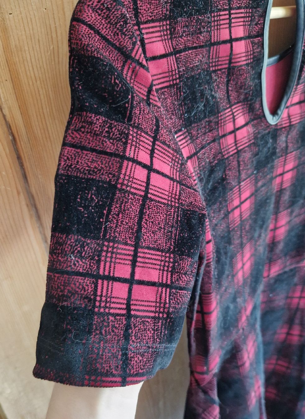 H&M Kleider: Karriertes Kleid Gr. 34 rot/schwarz – Gebraucht aus Winterthur von kate_24 3