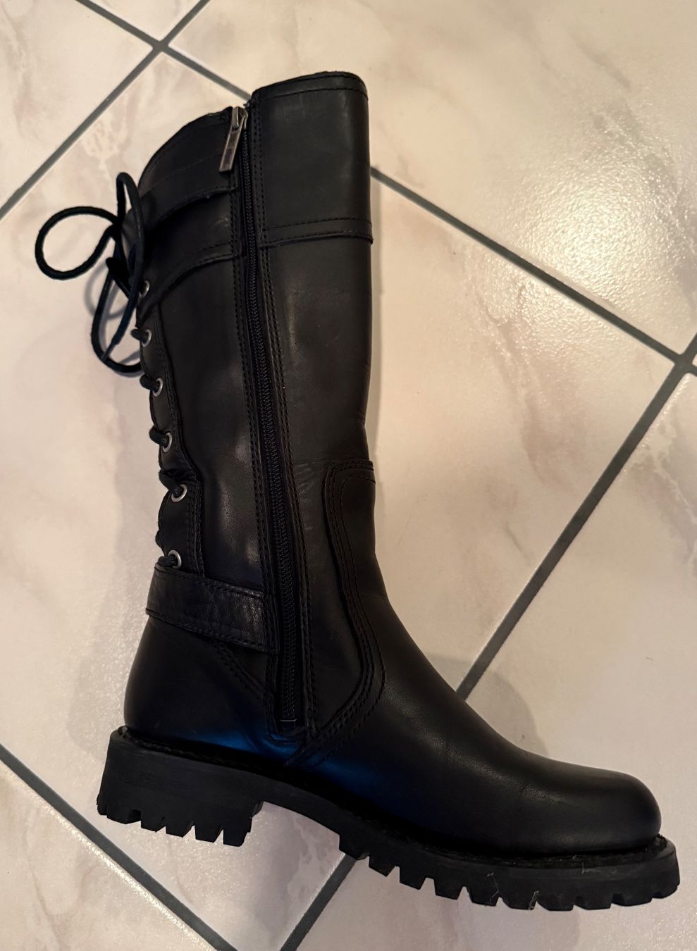Harley-Davidson Chaussures femmes: Stiefel, Harley Davidson – D'occasion à Gamprin-Bendern par Gab0611 3