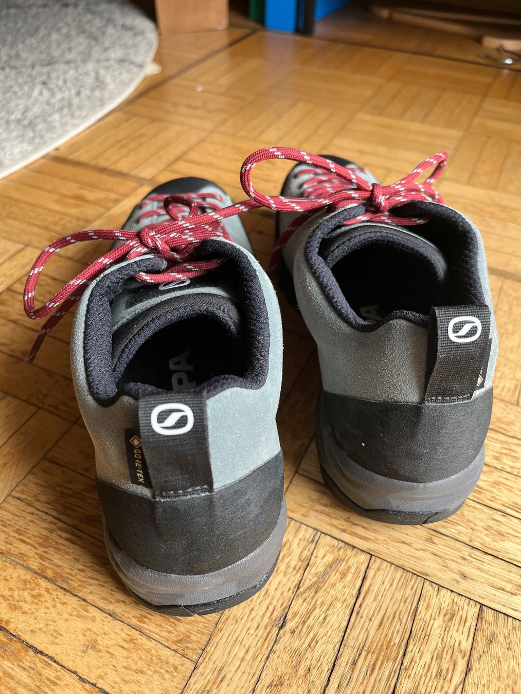 Scarpa Scarpe da donna: Scarpa Mojito Trekkingschuhe Grau Gr. 39,5 – Nuovo (secondo la descrizione) da Binningen venduto da menabee 3
