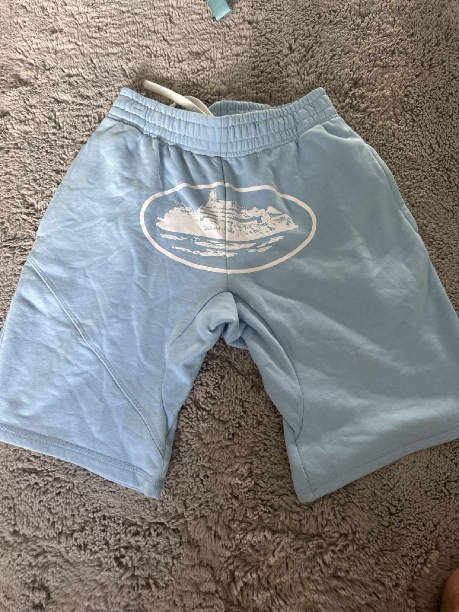 Corteiz Pantaloni: Corteiz Shorts baby taille S – Usato da Blonay venduto da Adrien_Pedro