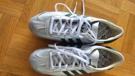 Adidas Turnschuhe silber-grün, 38.5