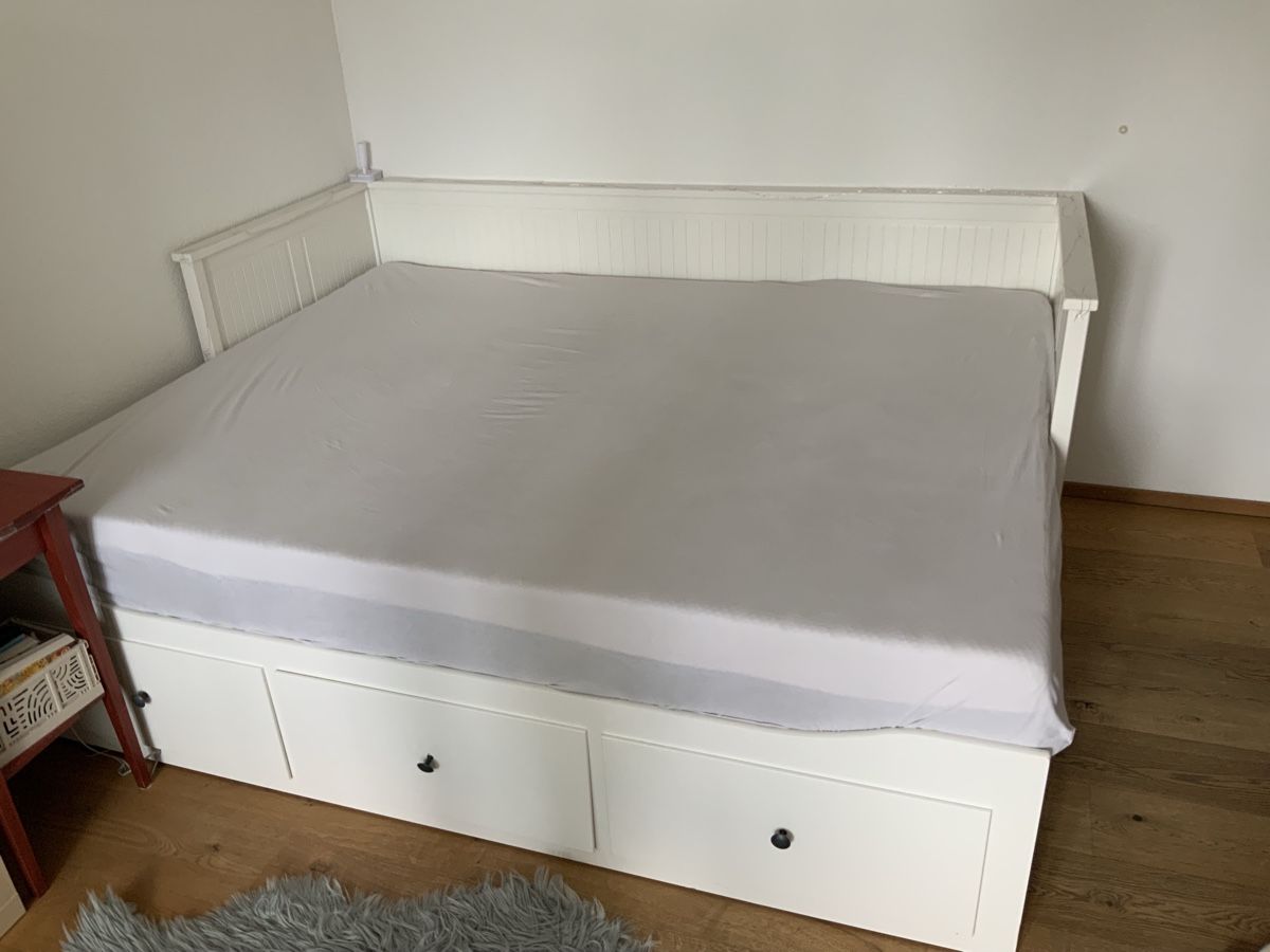 Ikea Letti: Weiss Bett mit 3 Schubladen, IKEA Typ Hemnes – Usato da Birmensdorf ZH venduto da mue_56k9 1