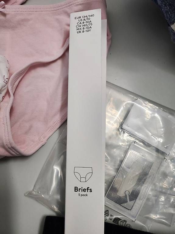 Biancheria intima: Unterhosen Mädchen neuwertig – Usato da Zürich venduto da Rose_Marie 1