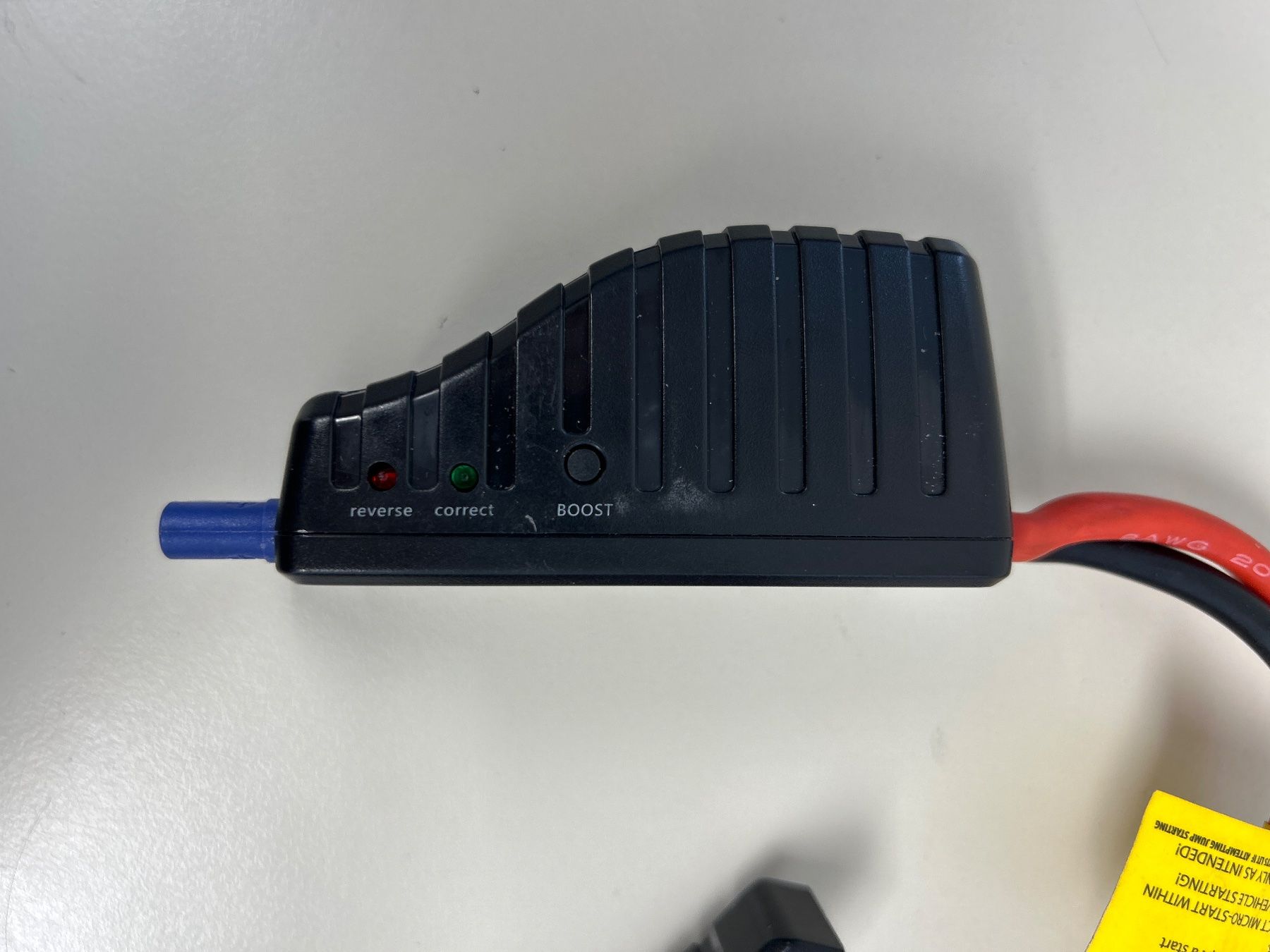 Chargeurs de batterie: Starthilfegeraet Antigravity Micro-Start XP-3 gebraucht – D'occasion à Luzern par lupol_Verwertungen 9