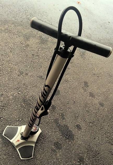 Pompe: SPECIALIZED Air Tool Standpumpe – Usato da Visperterminen venduto da M1gnon