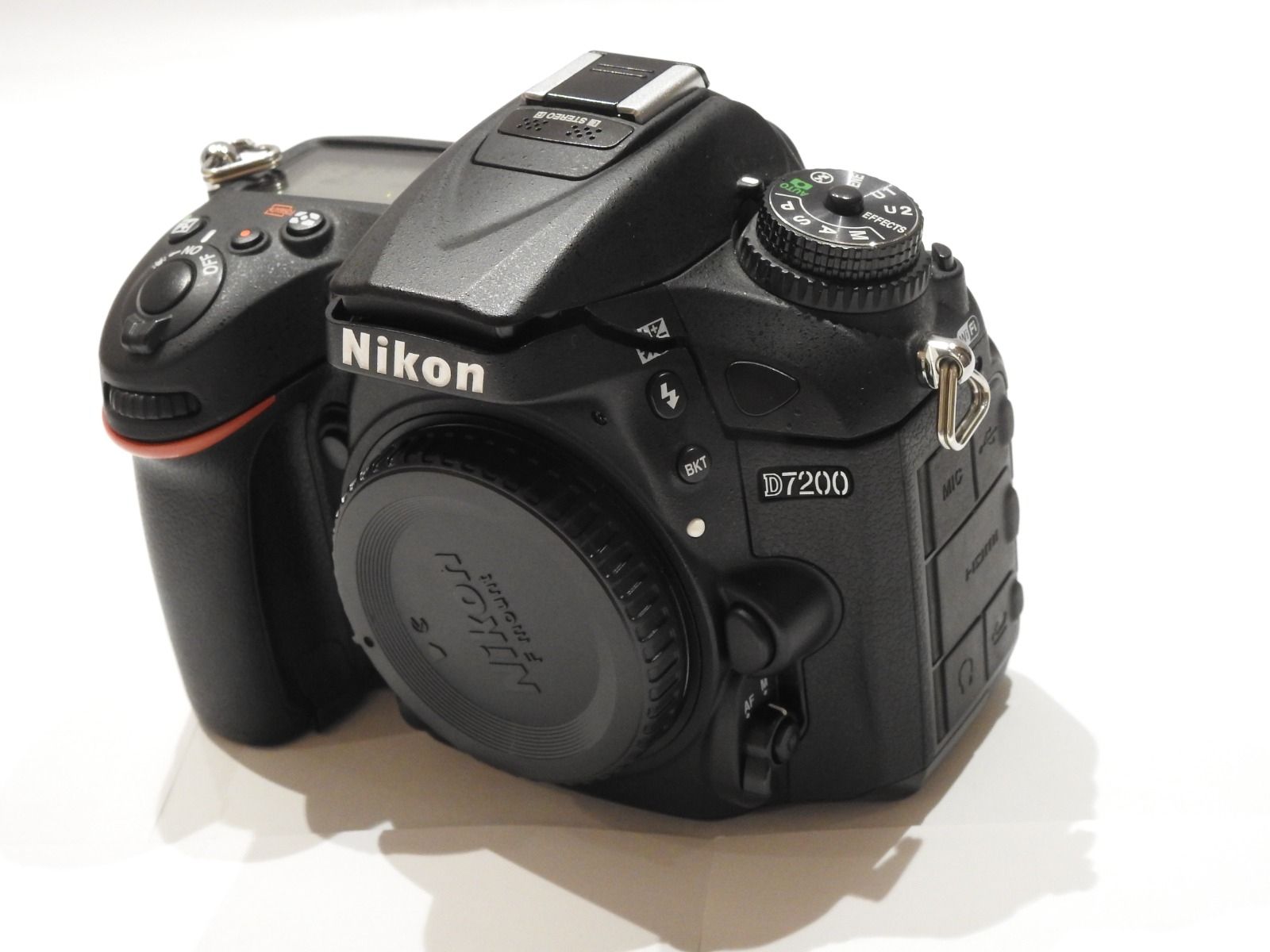 Nikon Fotocamera: Nikon D7200 Set mit Zubehör – Usato da Linden venduto da GSX-S1000 6
