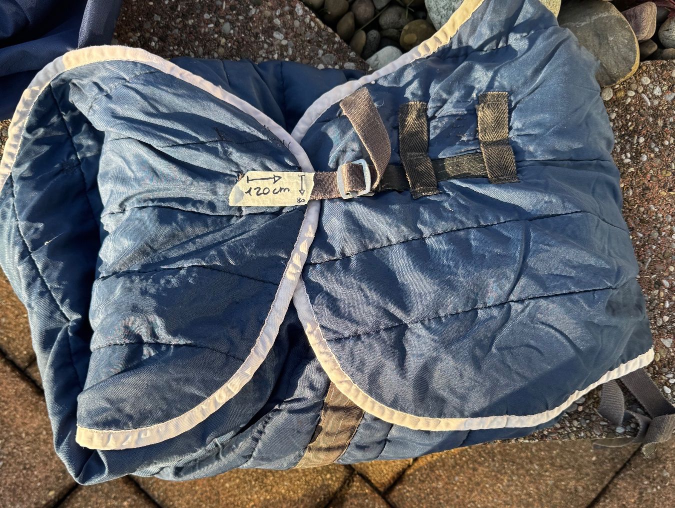 Decken: 8 Pferdedecken – Gebraucht aus Küsnacht ZH von _Mireeh_ 1