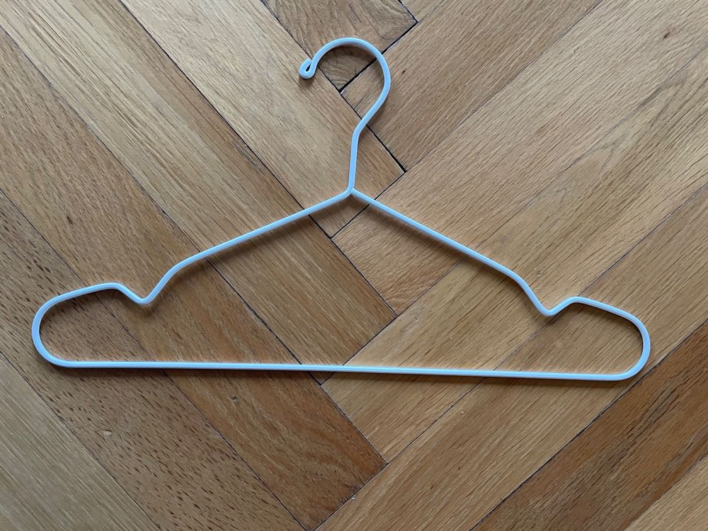 Kleiderbügel von Ikea (weiss) Kaufen auf Ricardo