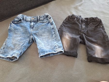 Kurze Hosen 122