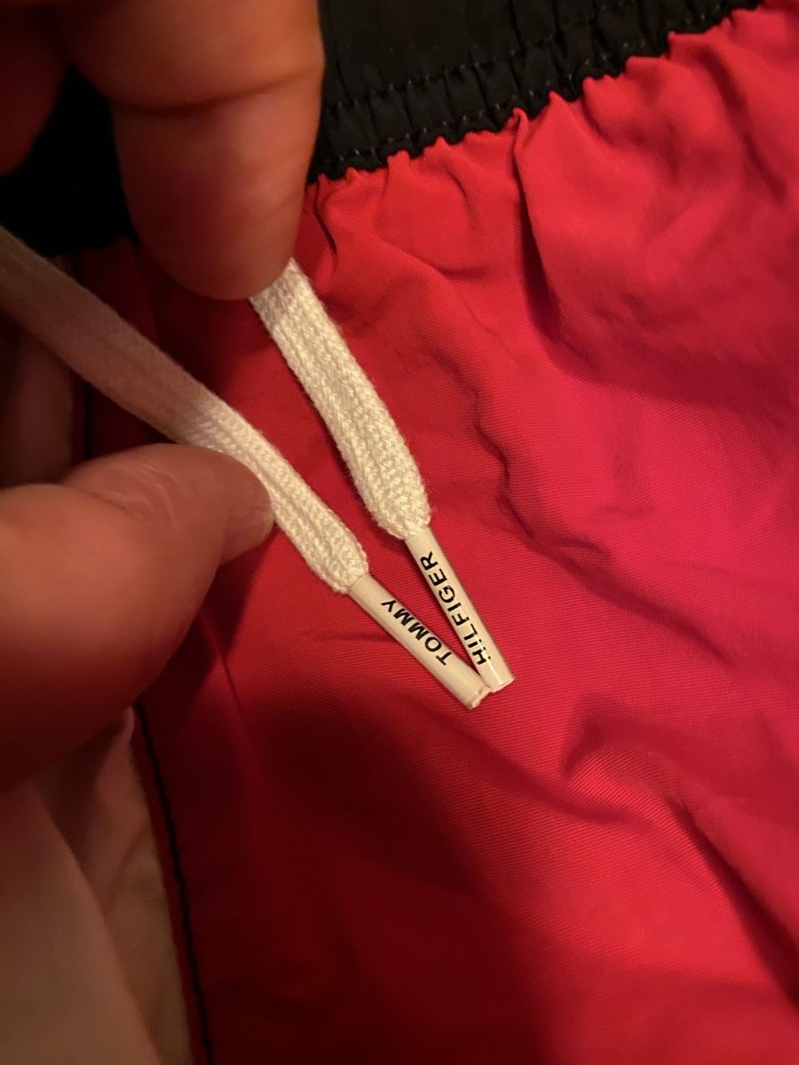 Tommy Hilfiger Costumi da bagno: Shorts Tommy Hilfiger taille 14-16 ans – Nuovo (secondo la descrizione) da Geneve venduto da Monthoux13 3