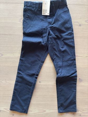 H&M Kinder Hose dunkelblau Grösse 122 neu