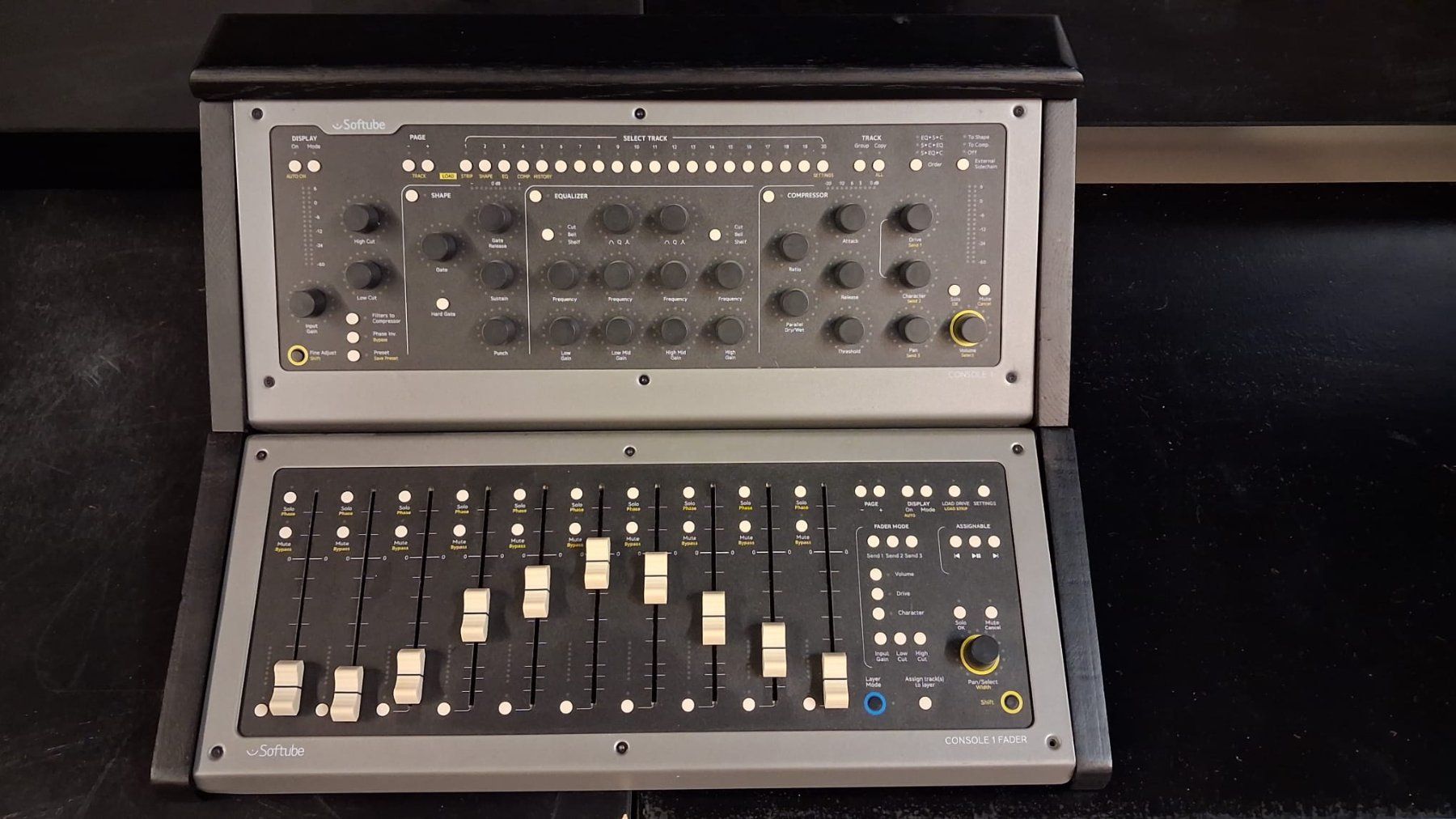Platines de mixage: Console Mk2 etz console 1 Fader – D'occasion à Fribourg par raphaneljocelyn 1