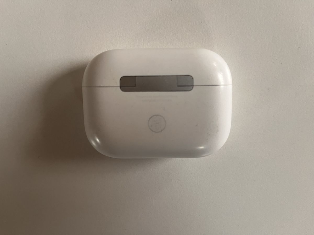 Apple Chargeur: AirPods Pro 2 Case – D'occasion à Morschach par Raspouutin 2