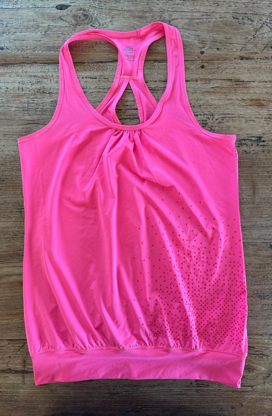 Top: Sport Top. Pink. Gr. S. – Usato da Zürich venduto da Sunnyflower97 1