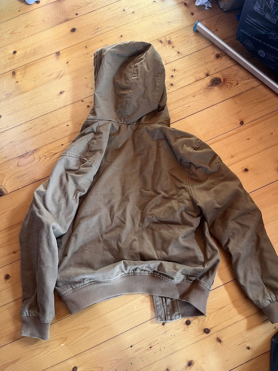 Primark Giacche: Herrenjacke Primark Kleider – Usato da Maienfeld venduto da DivicoHelveticus 1