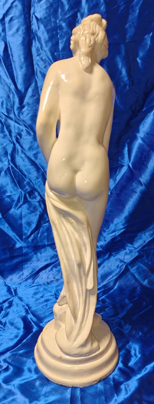 Statuette: Grosse Vintage Frauenfigur / Venus – Usato da Gutenswil venduto da Vulcano21 2