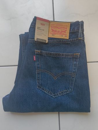 Jeans Levi's 505 Regular W32 L30 blau neu mit Etikett