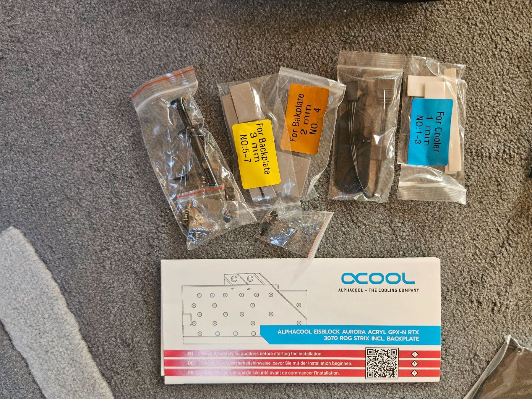 PCs: Alphacool Eisblock Aurora GPX-N RTX 3070 mit Backplate Refer – Neuf (Voir description) à Rothenfluh par Sawi80 1