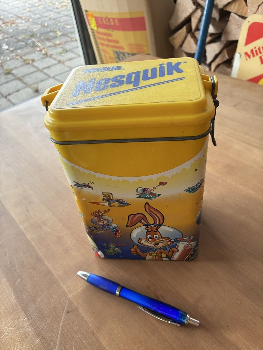 Tutte le decorazioni: Nesquik Dose 70er – Usato da Lengnau BE venduto da Warmbrodt