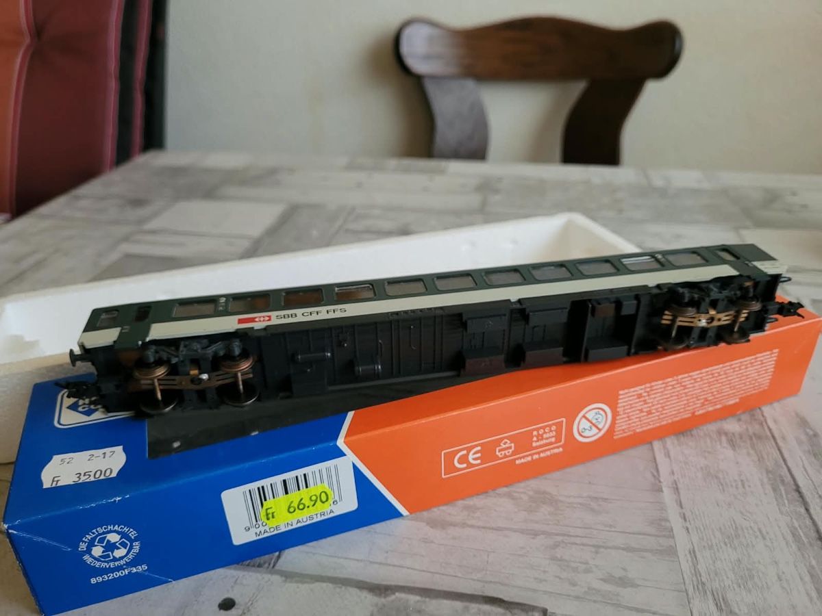 Roco Modellini di ferrovie: ROCO 3 Personenwagen SBB – Usato da Steffisburg venduto da susello 3