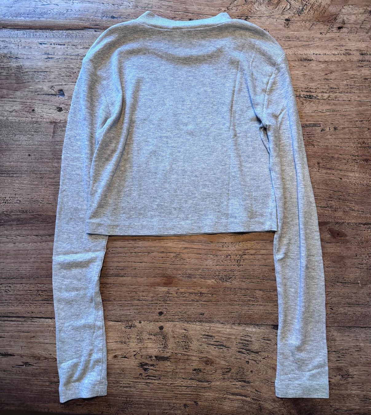 Top: Even&Odd langarm crop Top_Shirt. Grau. – Usato da Zürich venduto da Sunnyflower97 6