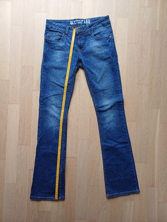 Jeanshosen mit leichtem Schlag, C&A, Grösse 38