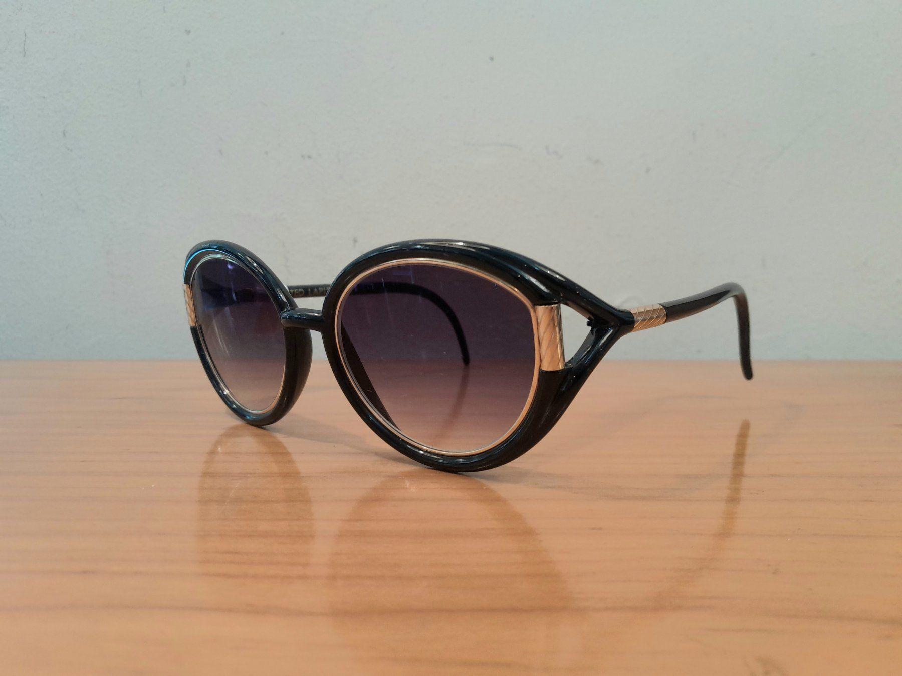 Occhiali & Lenti: Vintage Sonnenbrille - Ted Lapidus - NOS – Nuovo (secondo la descrizione) da Männedorf venduto da Bel-view 1