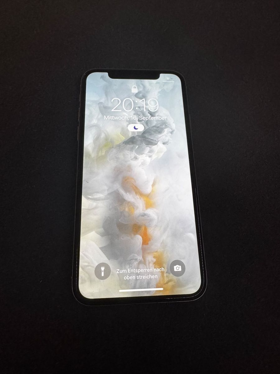 Apple Telefoni cellulari / Smartphones: iPhone X | Weiss | 256 GB – Usato da Zürich venduto da abi_d8rr 1