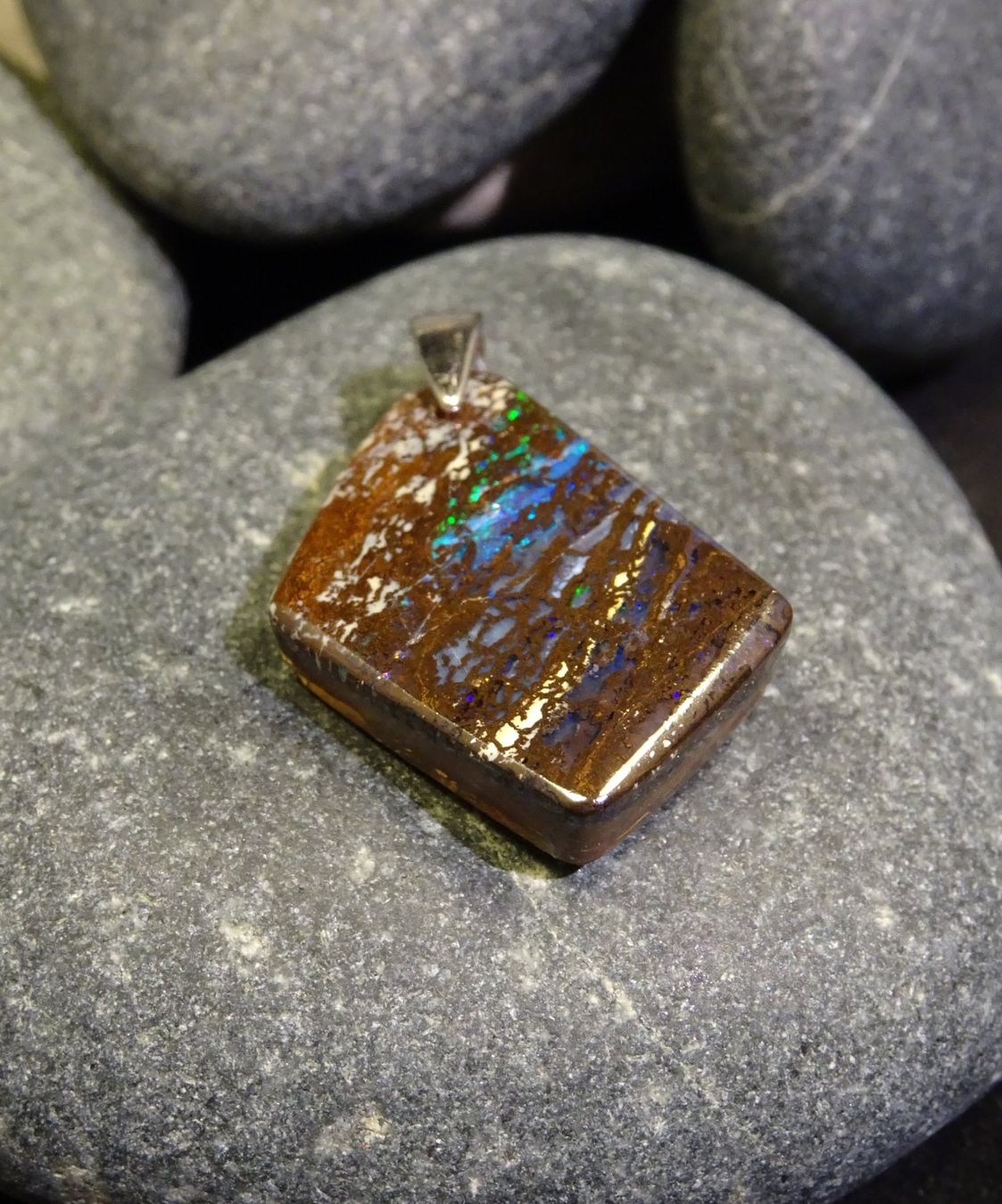 Ciondoli: Anhänger Boulder Opal. – Nuovo (secondo la descrizione) da Niederbüren venduto da Raphael014 2