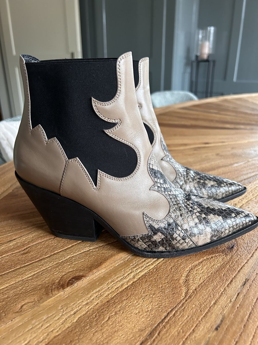 Casadei Chaussures femmes: Casadei Stiefelette – D'occasion à Frauenfeld par Pafe66
