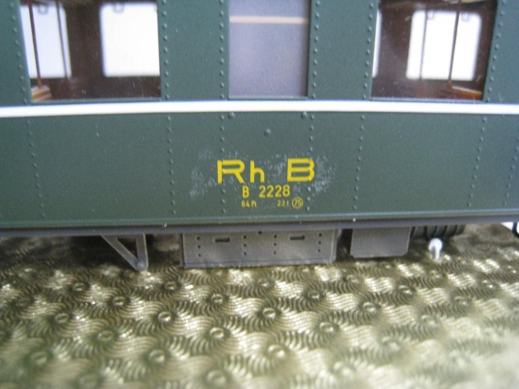 Ferro-suisse Modellini di ferrovie: Ferro Suisse B4ü 2228 Rhb schwerer Stahlwagen oder Nr. 22+29 – Usato da Buchs ZH venduto da swiss-train 2