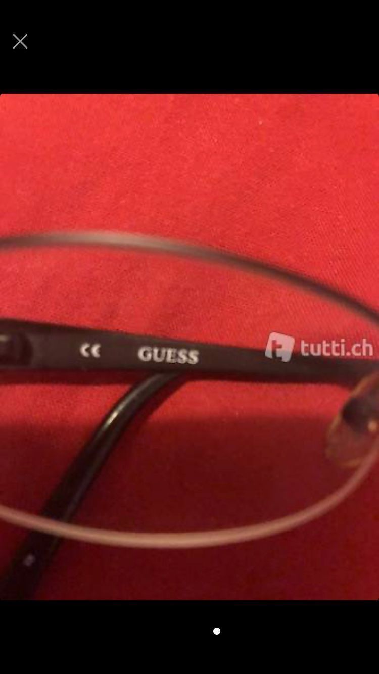 Guess Occhiali & Lenti: Brillengestell Guess – Usato da Dietikon venduto da Akil03 1