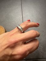 Bague en argent  avec pierres blanches, taille 54, neuve