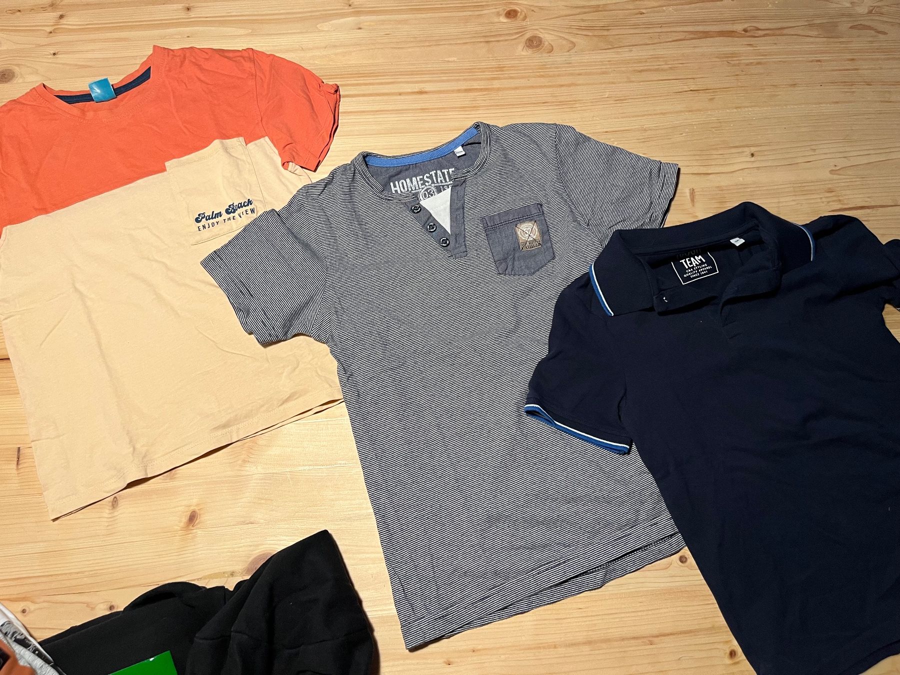 Lotti & Set di vestiti: Kleiderpaket Gr. 134 / 140 – Usato da Adelboden venduto da Jestil20 2