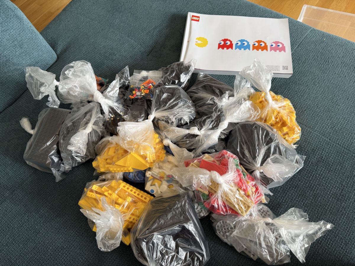 Lego Jeux de construction: LEGO Pac-Man 10323 gebraucht – D'occasion à Schwarzenburg par Schrepfer 2