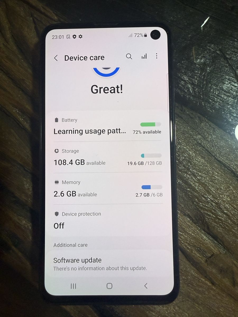 Samsung Portables: Samsung Galaxy S10e – D'occasion à Rothrist par jr_returns 2