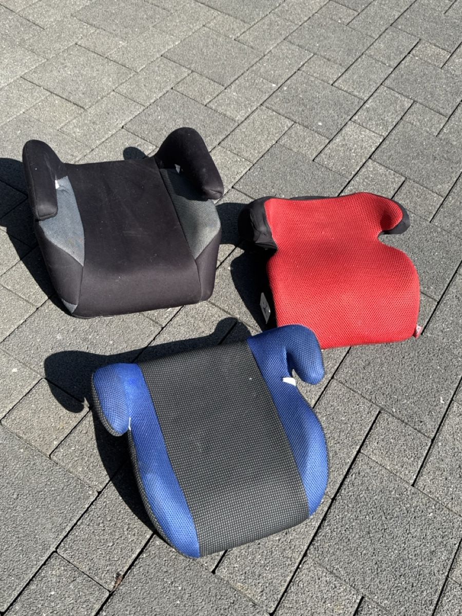 Sièges auto: Autokindersitz - Aufsitz - Böckli – D'occasion à Wangen SZ par Chafler78