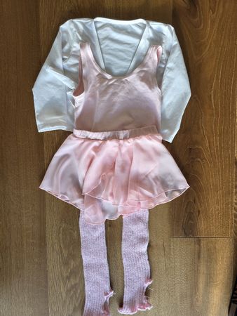 Rosa Ballett-Set mit Schuhe für Kleinkind ab 3 Jahren.