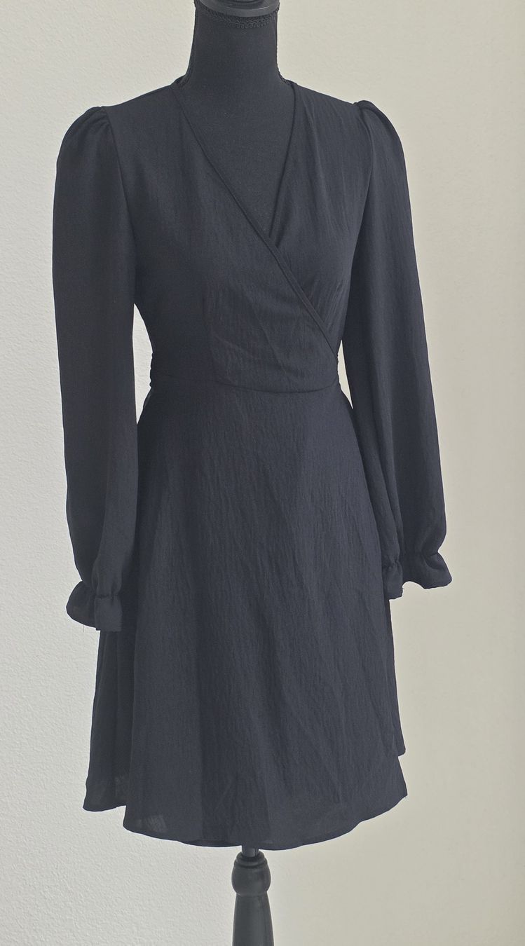 Vestiti: Wickelkleid schwarz Gr M  neu – Nuovo (secondo la descrizione) da Rheinsulz venduto da Gilea