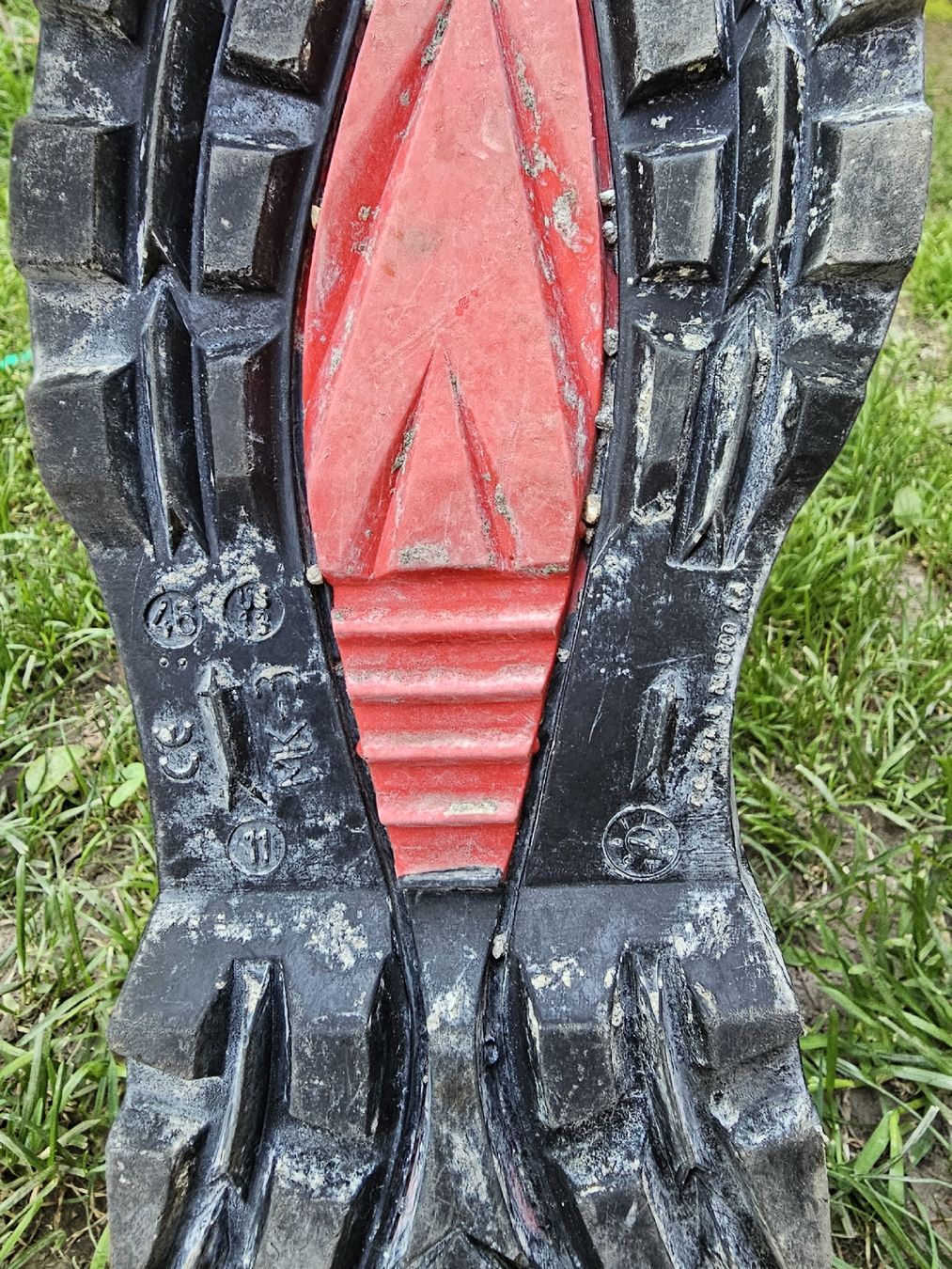 Dunlop Scarpe da uomo: Bottes en caoutchouc Dunlop – Usato da Rueyres-Treyfayes venduto da Emile_Pythoud 2