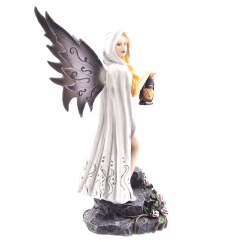 Figuren: Dunkle Fee mit Laterne – Neu und originalverpackt aus Menzingen von fairy123 3