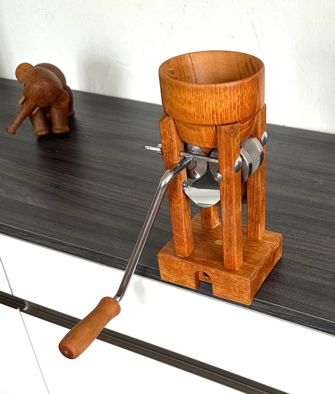 Elettrodomestici da cucina: Eschenfelder Quetschmühle 1012, Getreidemühle – Usato da Zürich venduto da brazerola 2