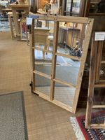 Antikes renoviertes Spiegelfenster