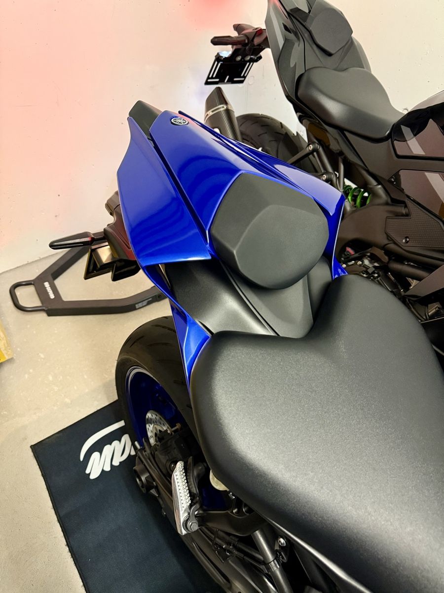 Yamaha Strada: 35kw Yamaha r7 / Icon Blue / 2000km – Usato da Laupen ZH venduto da Corvinetto 2