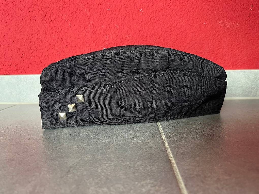 Chapeaux, bonnets & casquettes: Schiffchen Mütze Rockabilly  – D'occasion à Erlinsbach SO par SmilingTiki 1